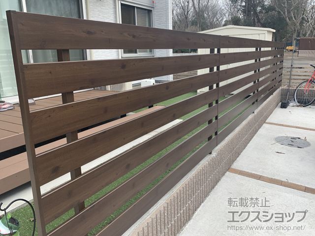 千葉県千葉市ののフェンス・柵 フレイナフェンス Y1型 木調タイプ　フリー支柱タイプ 施工例