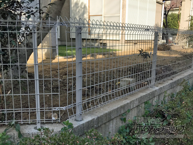 千葉県東金市ののフェンス・柵 メッシュフェンス G10-R 自由柱 施工例