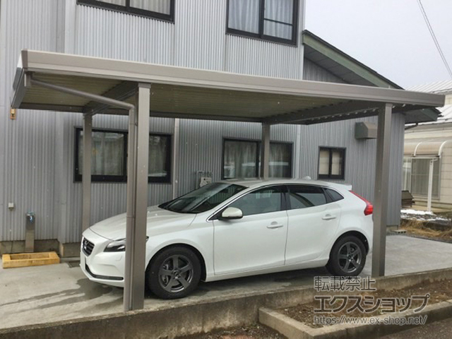 長野県須坂市のLIXIL リクシル（トステム）のカーポート テリオスポートIII 1500 角柱4本柱 積雪〜50cm対応 施工例