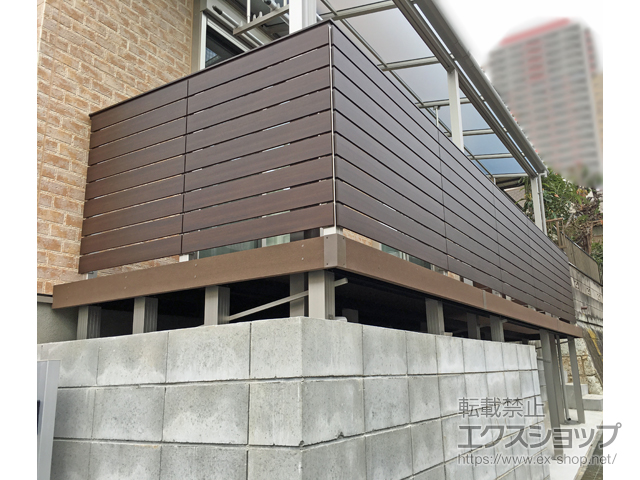 千葉県佐倉市ののウッドデッキ リウッドデッキ 200 施工例