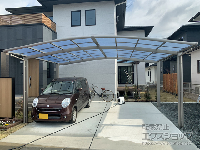 熊本県熊本市ののカーポート ネスカR (ラウンドスタイル) ワイド 積雪〜20cm対応 施工例