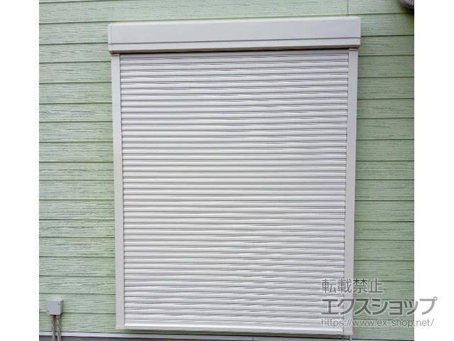 sRsLIXIL NVigXej̑Vb^[ yztH[Vb^[ d W^Cv {H