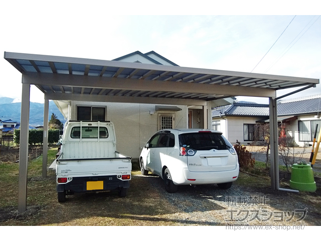 長野県上伊那郡箕輪町ののカーポート ソルディーポート 1500 2台用 積雪〜50cm対応 施工例