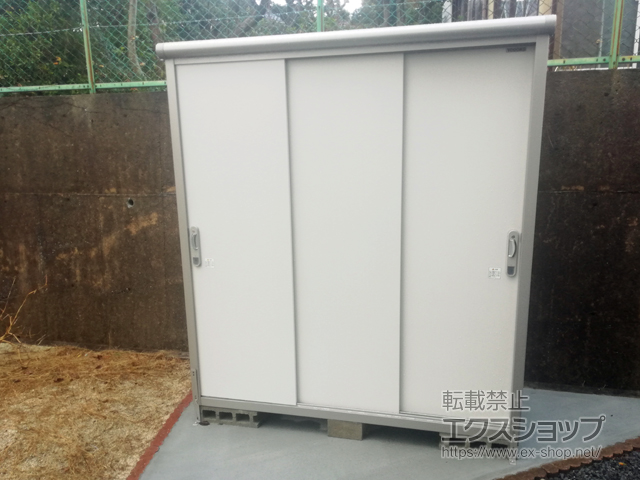 福岡県直方市のの物置・屋外倉庫 エスモ 一般型 1797×900×1959 ESE-1809A-PW 施工例