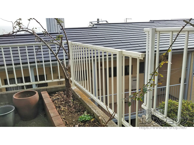 神奈川県横浜市ののフェンス・柵 ハイサモア　フリーポールタイプ 施工例