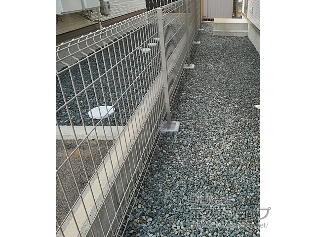 岩手県紫波郡矢巾町ののフェンス・柵 イーネットフェンス3F型 自由柱施工 施工例