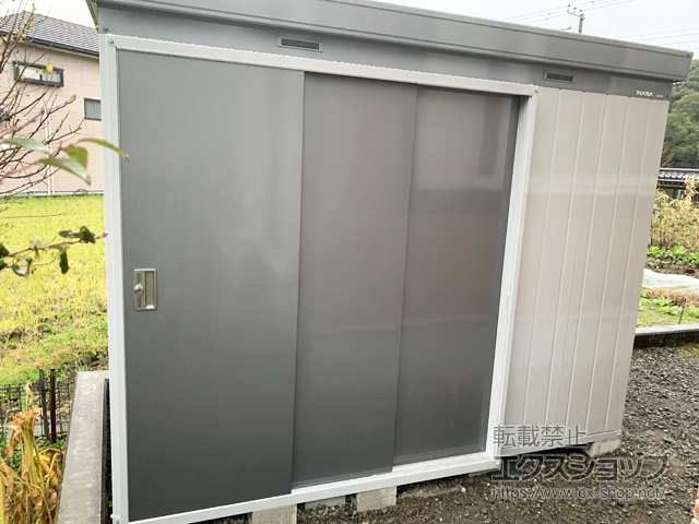 静岡県伊豆市のの物置・屋外倉庫 断熱物置 ネクスタプラス 扉タイプ 一般型 2630×1370×2075 NXP-36ST-PG 施工例