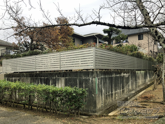 兵庫県神戸市ののフェンス・柵 シンプレオフェンスSY1型 横スリット 自由柱施工 施工例