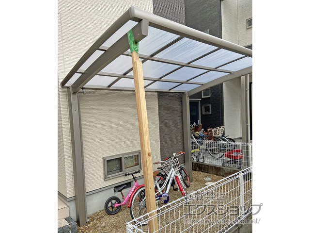 奈良県香芝市ののサイクルポート・駐輪場 ネスカRミニ (ラウンドスタイル) 積雪〜20cm対応 施工例