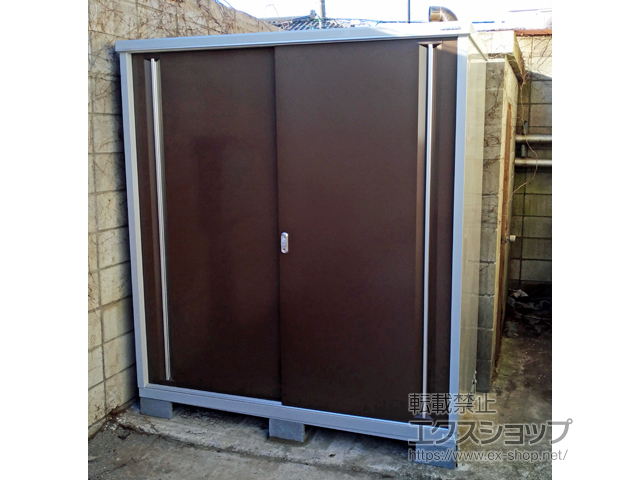 千葉県成田市のの物置・屋外倉庫 シンプリー 一般型 1740×905×1903 MJX-179E-P-TB 施工例