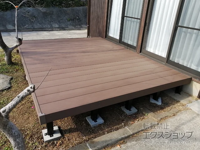 長崎県平戸市のYKKAPのウッドデッキ リウッドデッキ 200 施工例
