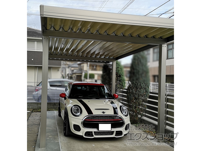 神奈川県座間市のLIXIL リクシル（トステム）のカーポート テリオスポートIII 1500 角柱4本柱 積雪〜50cm対応 施工例