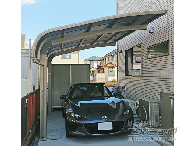 神奈川県横浜市のLIXIL リクシル（トステム）のカーポート テールポートシグマIII 積雪〜20cm対応 施工例