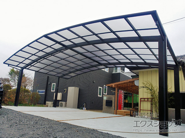 栃木県芳賀郡益子町ののカーポート レイナトリプルポートグラン　積雪〜20cm対応 施工例
