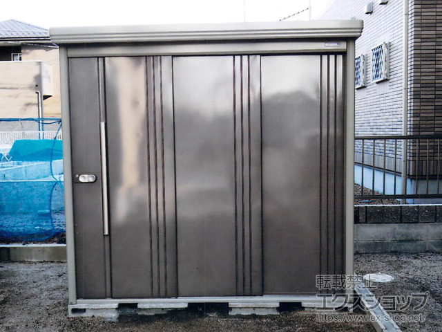 島根県松江市のの物置・屋外倉庫 Mr.ストックマンダンディ 一般型 2200×1922×2110 ND-2219-B 施工例