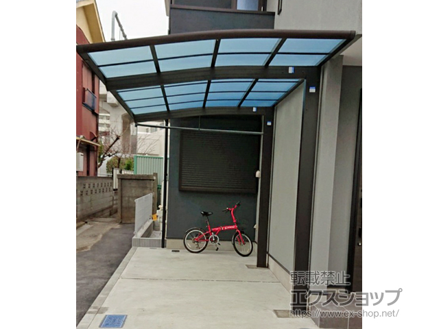 神奈川県横浜市ののカーポート レイナポートREグラン 前下がり 積雪〜20cm対応 施工例