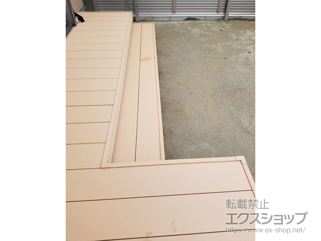 愛知県小牧市ののウッドデッキ リウッドデッキ200 段床 施工例