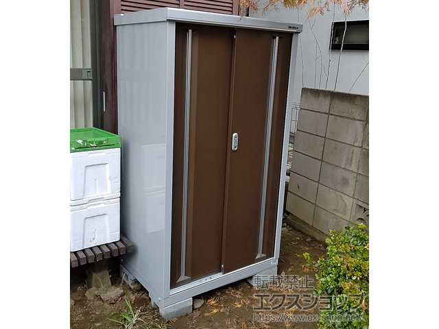 東京都調布市のの物置・屋外倉庫 シンプリー 一般型 900×615×1603（MJX-096D-P） MJX-096D-P-TB 施工例