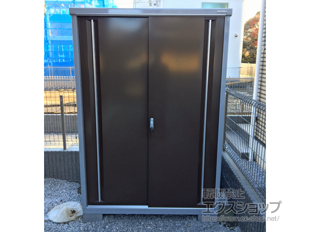 東京都調布市のの物置・屋外倉庫 シンプリー 一般型 1320×755×1903 MJX-137E-P-TB 施工例