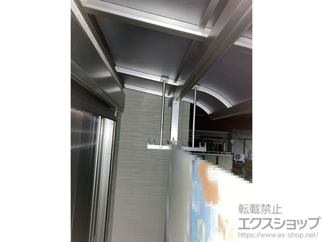 兵庫県尼崎市ののバルコニー・ベランダ屋根 ソラリア R型 屋根タイプ 単体 積雪〜20cm対応 施工例