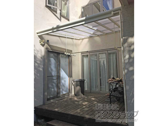 神奈川県横浜市ののテラス屋根 スピーネ F型 テラスタイプ 単体 積雪〜20cm対応※両袖納まり 施工例