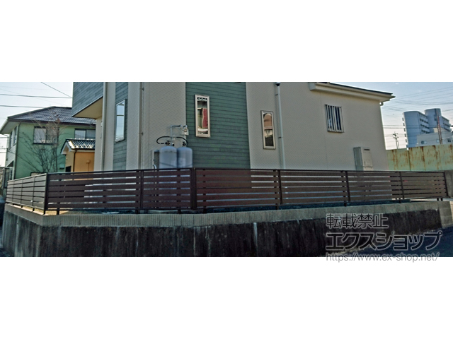 静岡県磐田市ののフェンス・柵 モクアルフェンス 横板タイプ　自由柱施工 施工例