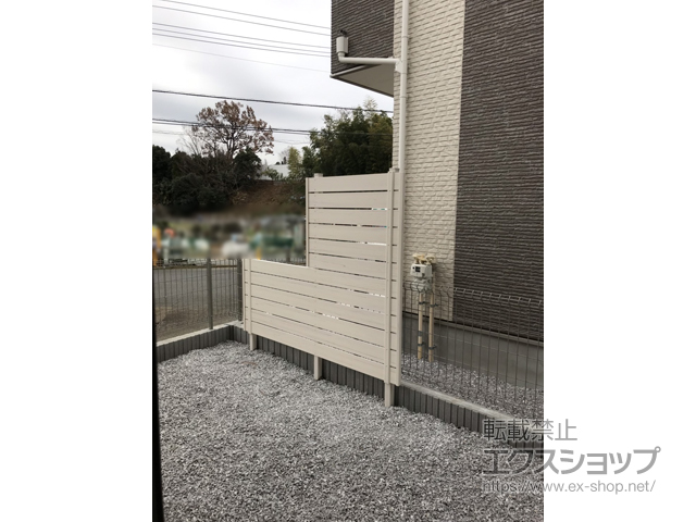 神奈川県横浜市ののフェンス・柵 マイティウッド ベーシック 横貼り6段〜12段 隙間10mm 施工例