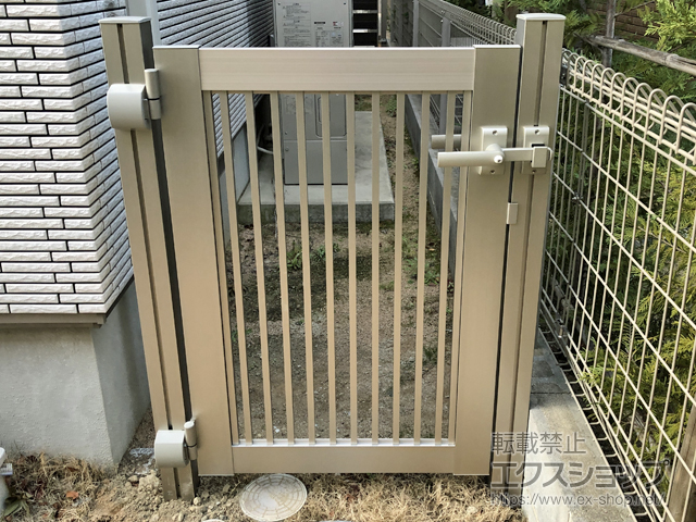 兵庫県西宮市のの門扉 プレシオス門扉 縦格子 片開き 門柱仕様 施工例