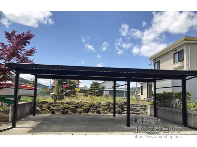 山形県米沢市のLIXIL リクシル（トステム）のカーポート テリオスポートIII 3000 3台用 横連棟 角柱 6本柱 積雪〜100cm対応 施工例