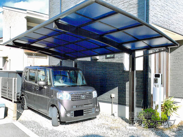 奈良県北葛城郡広陵町ののカーポート レイナポートグラン　積雪〜20cm対応 施工例