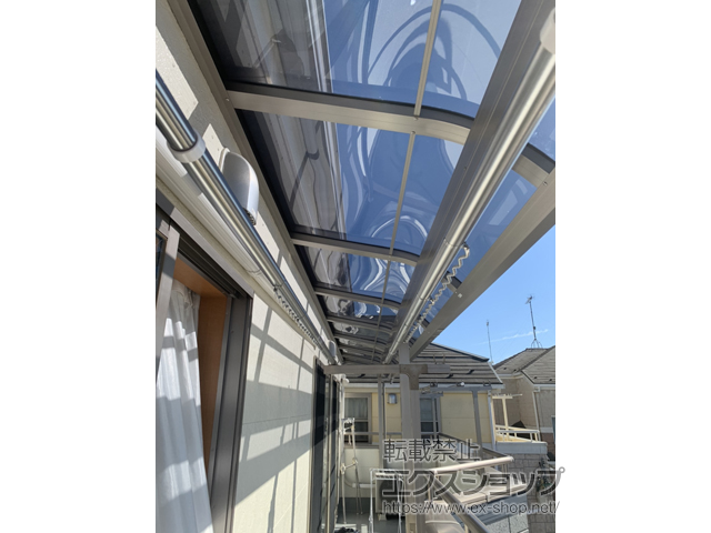 東京都練馬区ののバルコニー・ベランダ屋根 スピーネ R型 屋根タイプ 連棟 積雪〜20cm対応 施工例