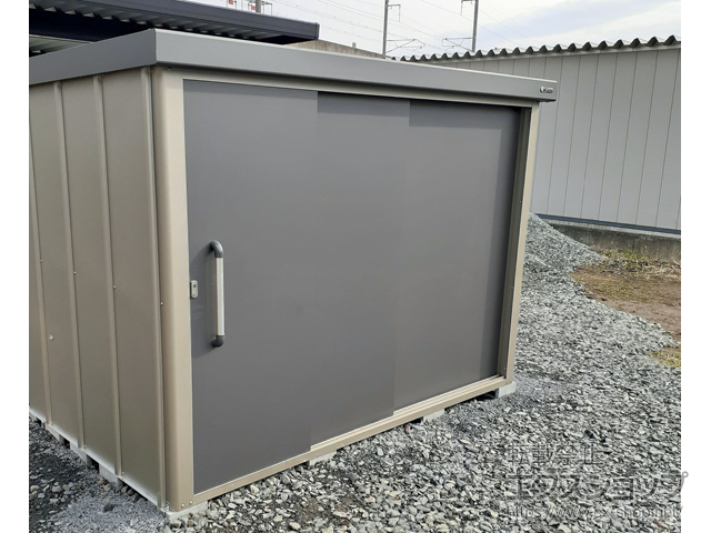 岩手県奥州市のの物置・屋外倉庫 エスケーエイト SK8-130 一般型 2600×1600×1940 SK8-130-GK 施工例