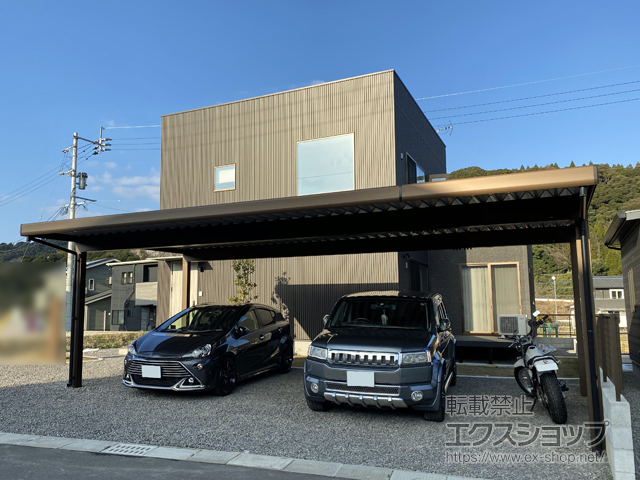 鹿児島県鹿児島市ののカーポート レオンポートneo 3台用 角柱4本柱 積雪〜50cm対応 施工例