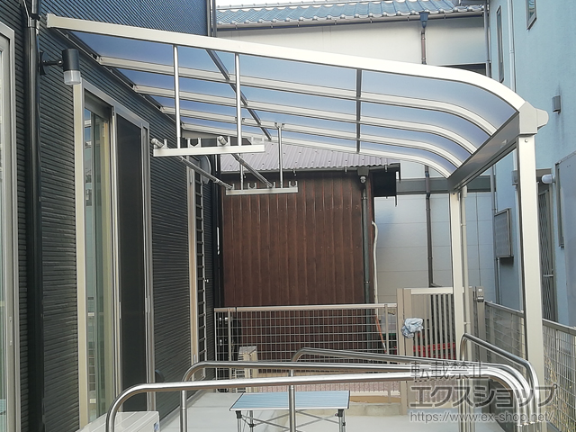 福岡県糟屋郡新宮町ののテラス屋根 ソラリア R型 テラスタイプ 単体 積雪〜20cm対応 施工例