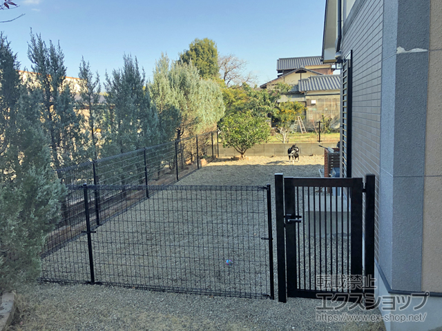 福岡県福岡市のの門扉 シンプレオ門扉10型 たて粗格子 片開き 門柱使用 施工例