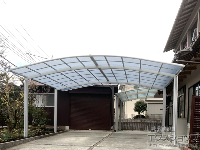 静岡県富士宮市ののカーポート ネスカR (ラウンドスタイル) ワイド 積雪〜20cm対応 施工例