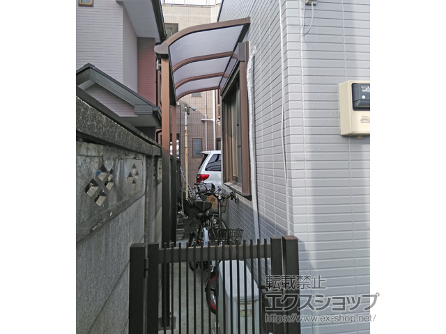 東京都練馬区ののテラス屋根 プレシオステラスII R型 テラスタイプ 単体 積雪〜20cm対応 施工例