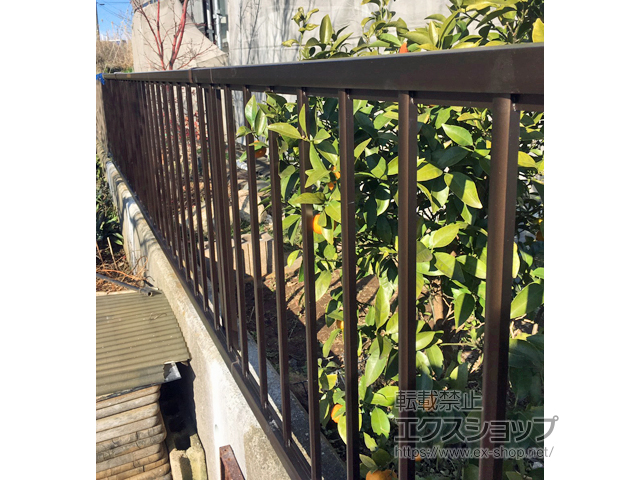 千葉県習志野市ののフェンス・柵 ミエッタフェンス 防犯たて格子タイプ 自由柱施工 施工例