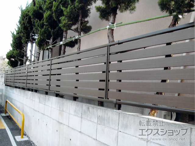千葉県浦安市ののフェンス・柵 モクアルフェンス 横板タイプ 自由柱施工 施工例