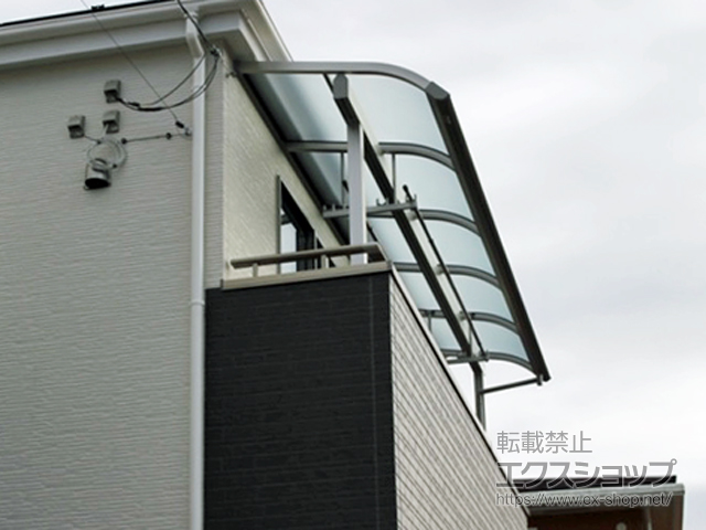 埼玉県狭山市ののバルコニー・ベランダ屋根 ソラリア R型 屋根タイプ 単体 積雪〜20cm対応 施工例