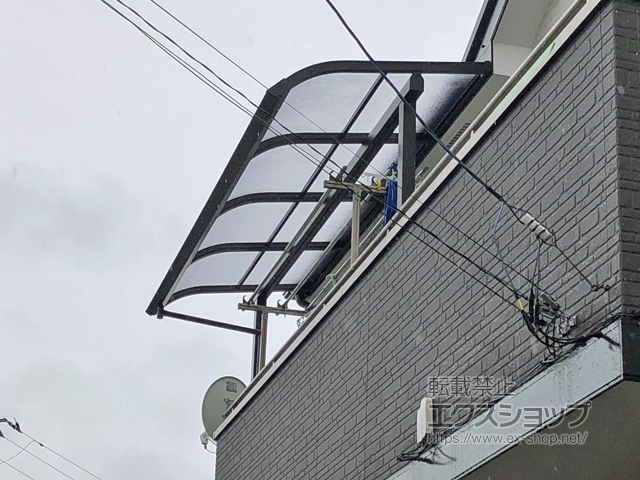 埼玉県川越市ののバルコニー・ベランダ屋根 ソラリア R型 屋根タイプ 単体 積雪〜20cm対応 施工例
