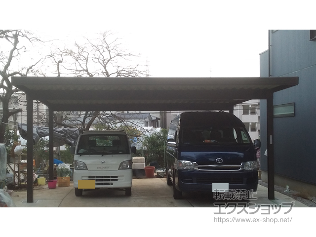 神奈川県川崎市のLIXIL リクシル（トステム）のカーポート テリオスポートIII 1500 2台用 角柱4本柱 積雪〜50cm対応 施工例