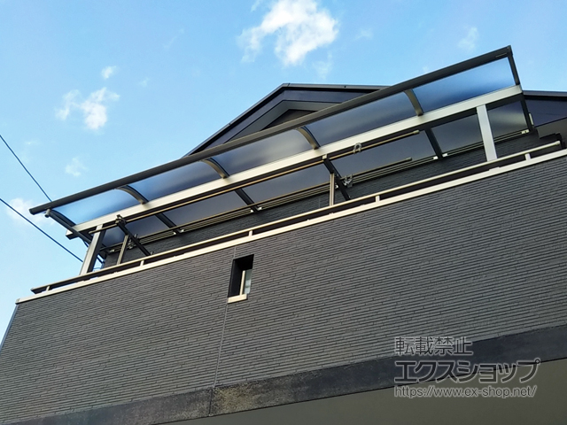 神奈川県相模原市ののバルコニー・ベランダ屋根 ソラリア R型 屋根タイプ 単体 積雪〜20cm対応 施工例