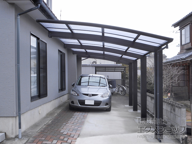 新潟県新潟市ののカーポート レイナポートグラン50 延長 積雪〜50cm対応 4本柱仕様 施工例