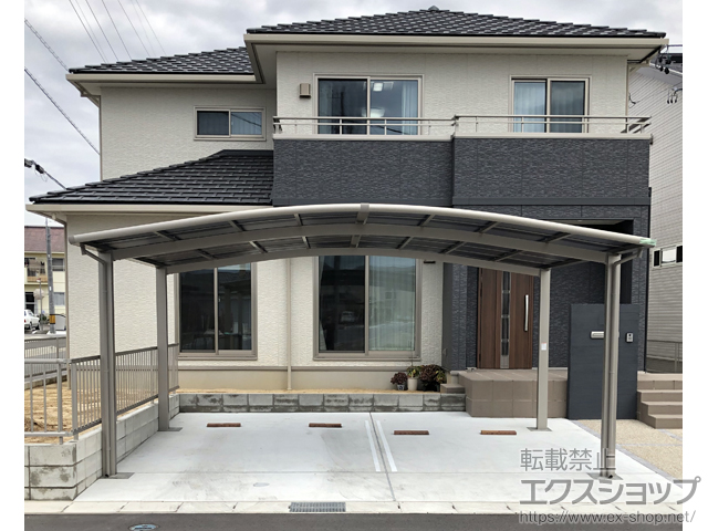 愛知県安城市ののカーポート ネスカR (ラウンドスタイル) ワイド 積雪〜20cm対応 施工例