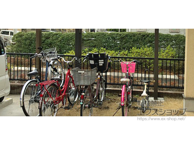 埼玉県吉川市ののフェンス・柵 スーパー速川 1型 フリー支柱タイプ 施工例