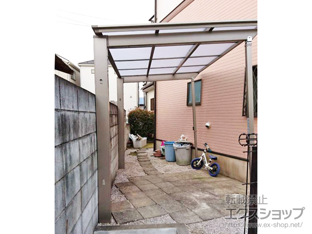 埼玉県川越市ののサイクルポート・駐輪場 フーゴFミニ (フラットスタイル) 積雪〜20cm対応 施工例