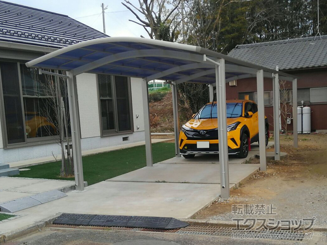 茨城県取手市ののカーポート レイナワンポートグラン 縦連棟　積雪〜20cm対応 施工例