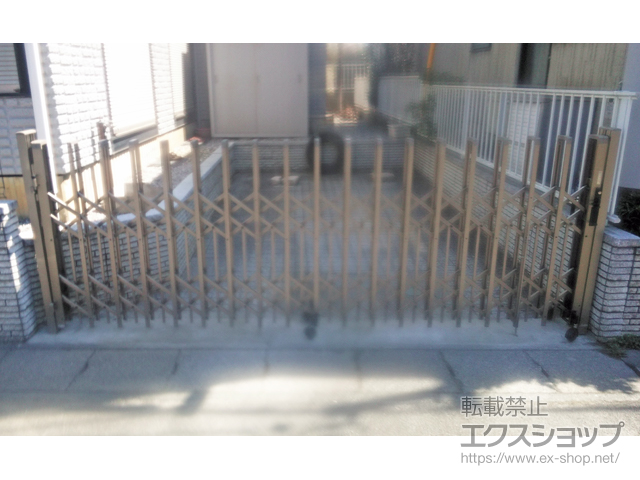 茨城県土浦市ののカーゲート トリップゲート ペットガード型 ノンレール 片開き 33S 施工例