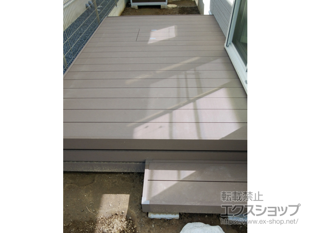 千葉県佐倉市ののウッドデッキ リウッドデッキ 200 施工例